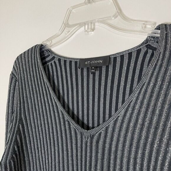 ST. JOHN midnight blue long sleeve silver shimmer stripe knit top size medium - Picture 3 of 6